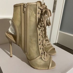 Aldo nude lace up heels size 7.5